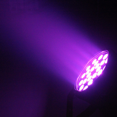 RGB 24x3W 3'ü 1 Arada Aydınlatma DJ Par Kutuları Alüminyum Alaşımlı DMX 512 Led Sahne Yıkama