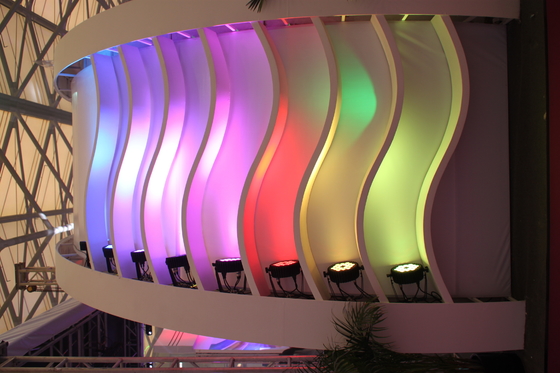 Rohs LED Düz Par Işık RGB 12 * 3W Tam Renkli Yıkama Parti Düğün için Led Par Sahne Aydınlatma