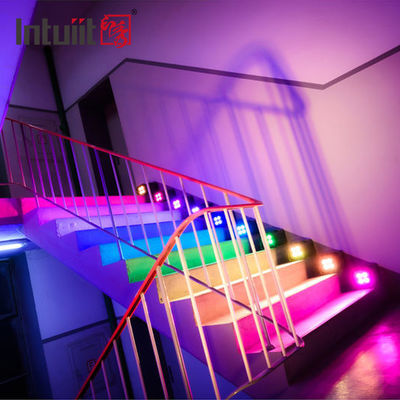IP54 Uzaktan Kumandalı Düğün Sahnesi Pilli LED Uplight RGB Kablosuz DJ Işık Çubuğu DMX512 4x12W LED Spot Işıkları